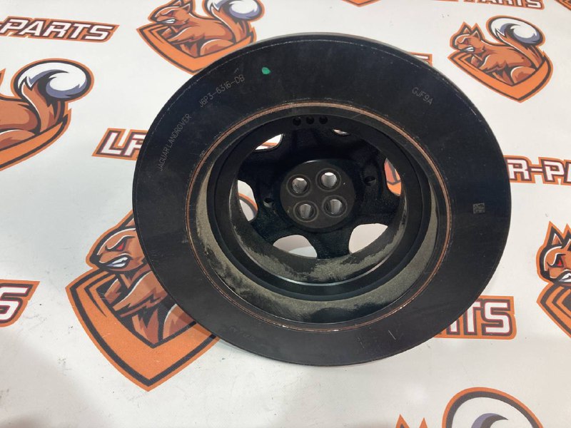 LR121747 Crankshaft pulley 3.0TD, 3.0IE ingenium Range Rover Sport L494 (2014-2022) used cost 150 € in stock 1 pcs.