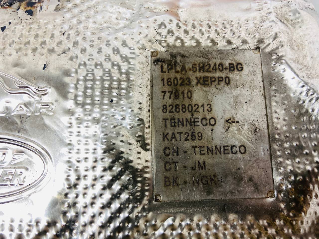 LR125284 Particulate filter 3.0 D Range Rover Sport L461 (2023-) Used cost 1 200 € in stock 4 pcs.