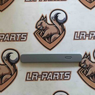 LR135273 Front left door handle overlay for Range Rover Velar L560 cost 27 € in stock 1 pcs.