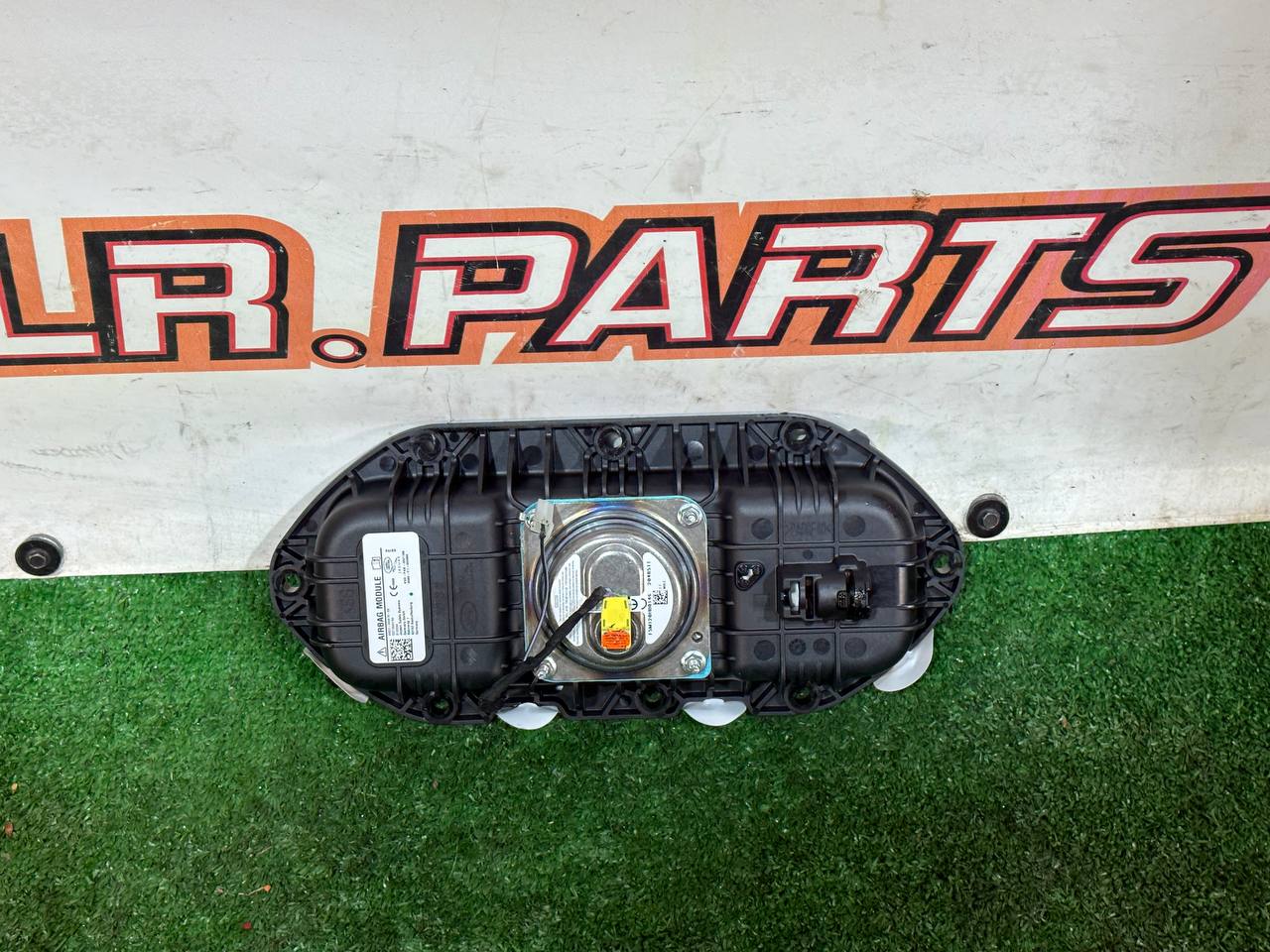 LR152080 Passenger airbag Range Rover Evoque New L551 (2019-) used cost 300 € in stock 2 pcs.