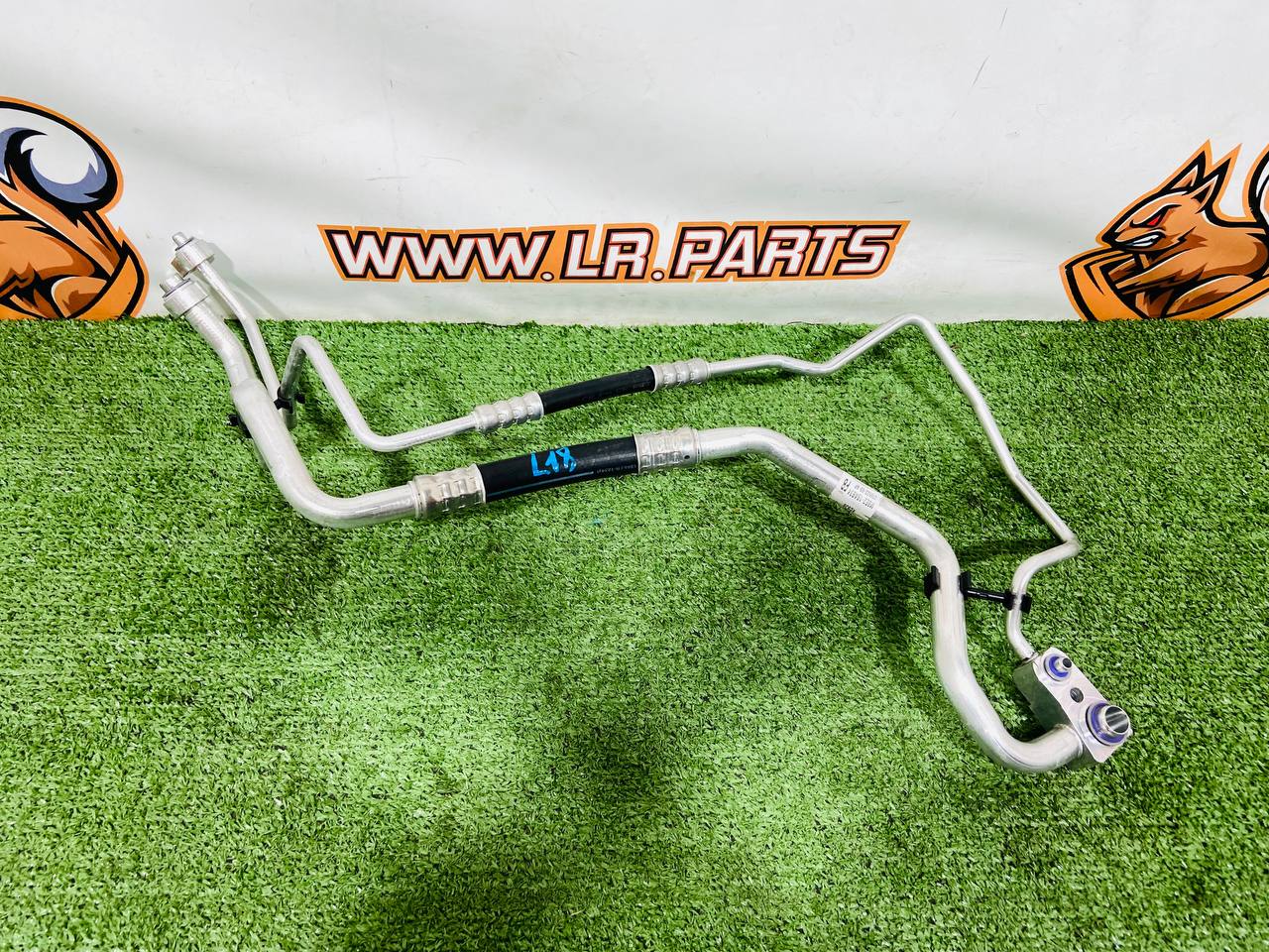 LR153395 Air Conditioner Pipe Range Rover L460 (2023-) Used cost 190 € in stock 2 pcs.