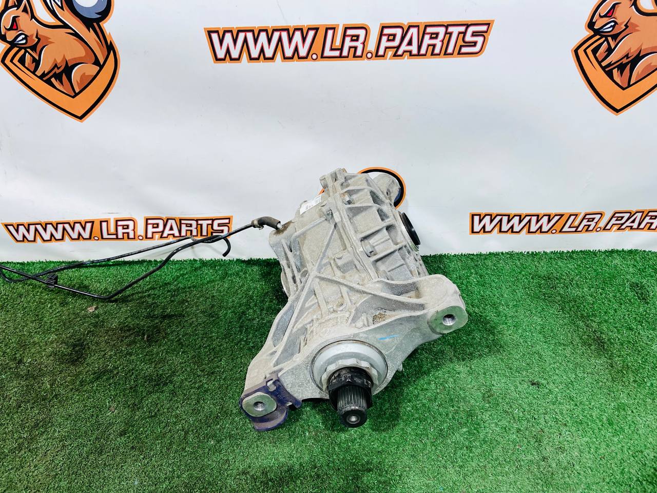 LR153470 Rear reducer Range Rover Sport L461 (2023-) Used - Image 13