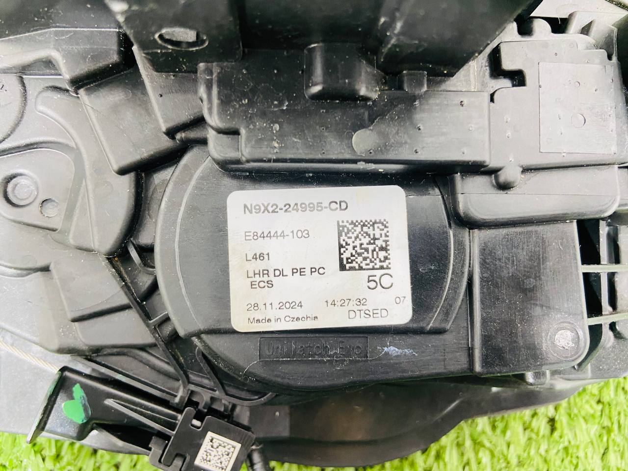 LR153730 Rear left door lock for Range Rover L460 (2023-) Used cost 260 € in stock 3 pcs.