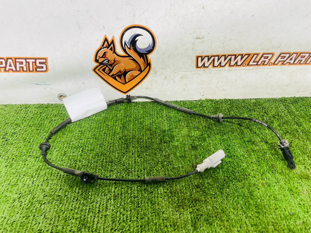 LR154221 ABS sensor rear Land Rover Discovery Sport L550 (2015-) Used cost € in stock 1 pcs.