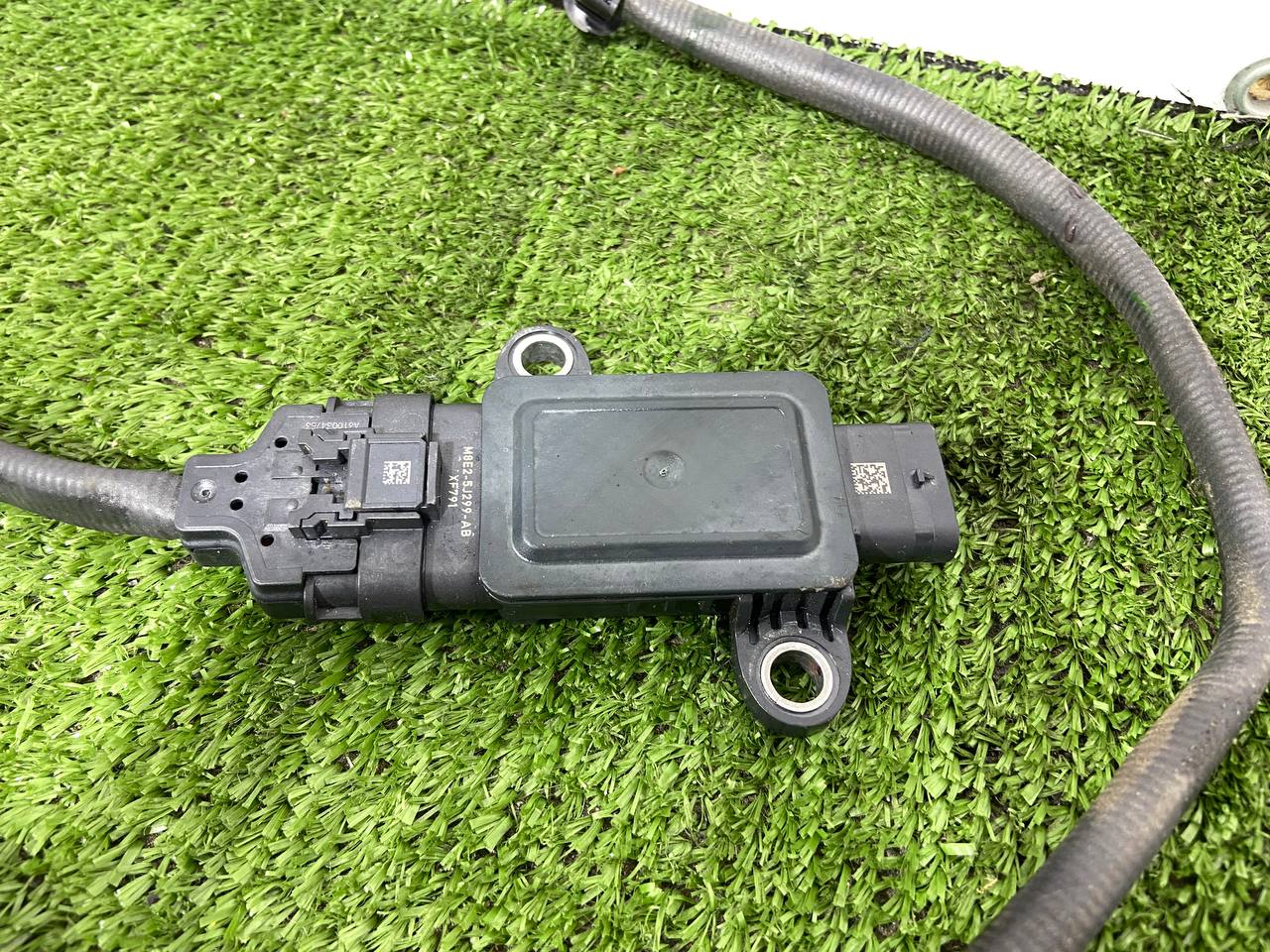 LR154768 Nox Filter Temperature Sensor Range Rover Sport L461 (2023-) Used cost € in stock 3 pcs.