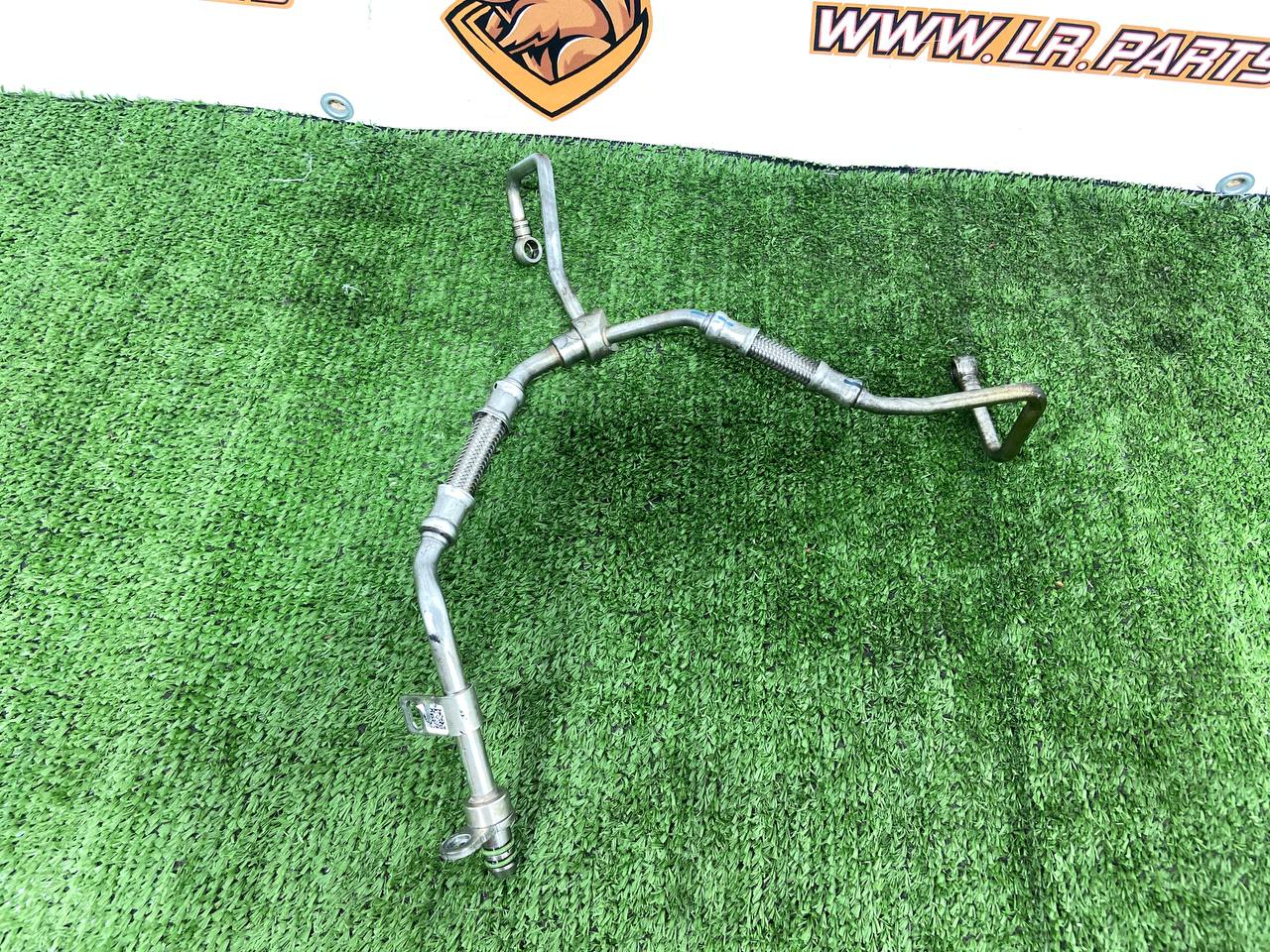 LR161061 Oil supply pipe to the turbine for Range Rover Sport L461 (2023-) Used cost € in stock 3 pcs.