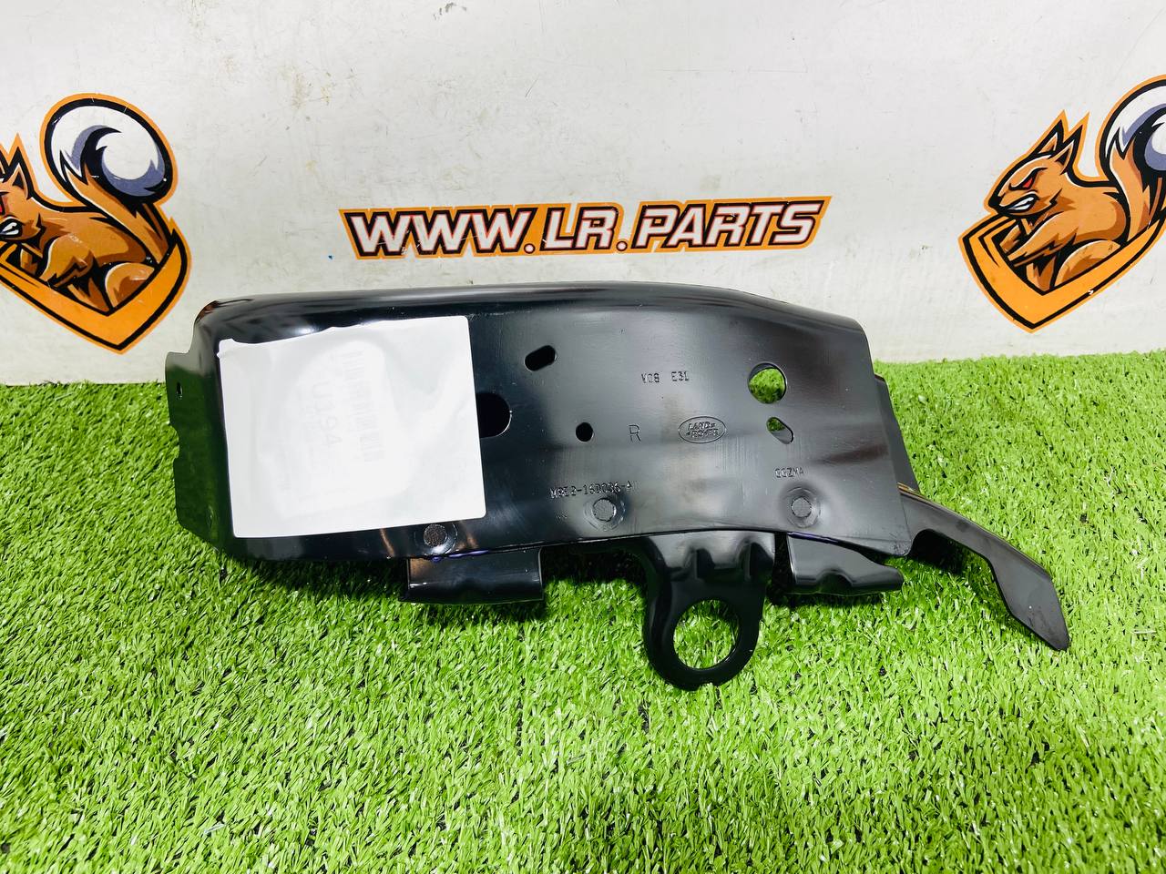 LR163258 Reinforcement of the front wing of Range Rover L460 Sport L461 cost 220 € in stock 2 pcs.