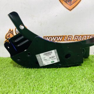 LR163258 Reinforcement of the front wing of Range Rover L460 Sport L461 cost 220 € in stock 2 pcs.