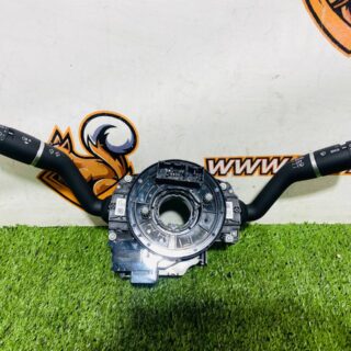 LR163540 Steering column switch assembly with heating Range Rover Sport L461 (2023-) Used cost € in stock 1 pcs.