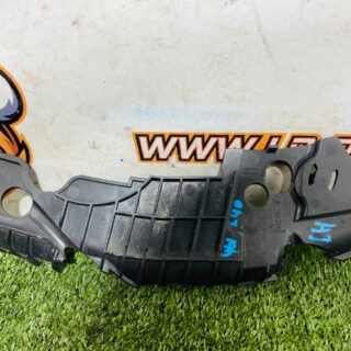 LR164613 Left bracket of the front bumper for Range Rover Sport L461 (2023-) Used cost  € in stock 1 pcs.