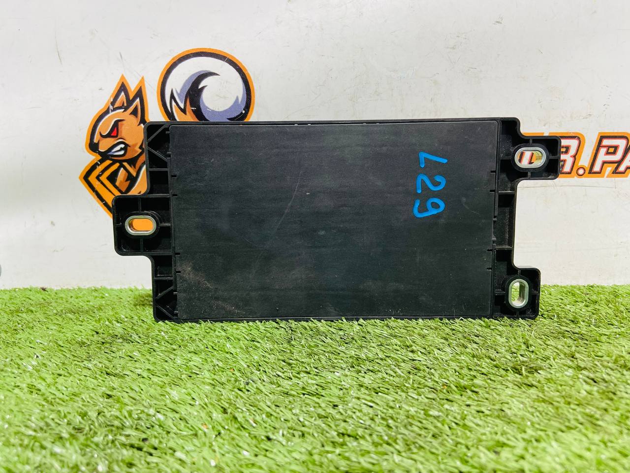 LR183360 Fuse Block Range Rover Evoque New L551 (2019-) Used cost 100 € in stock 3 pcs.