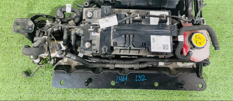 LR185254 Coolant hose from radiator to battery for Range Rover Sport L461 (2023-) Used cost € in stock 1 pcs.