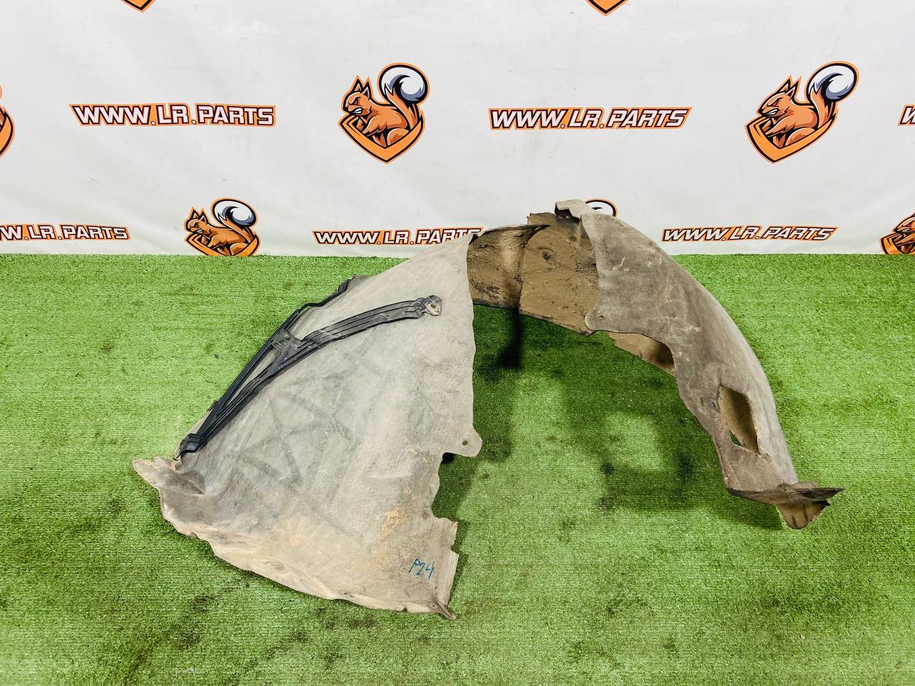 LR190073 Front Left Fender Liner Range Rover Sport L461 (2023-) Used cost € in stock 3 pcs.