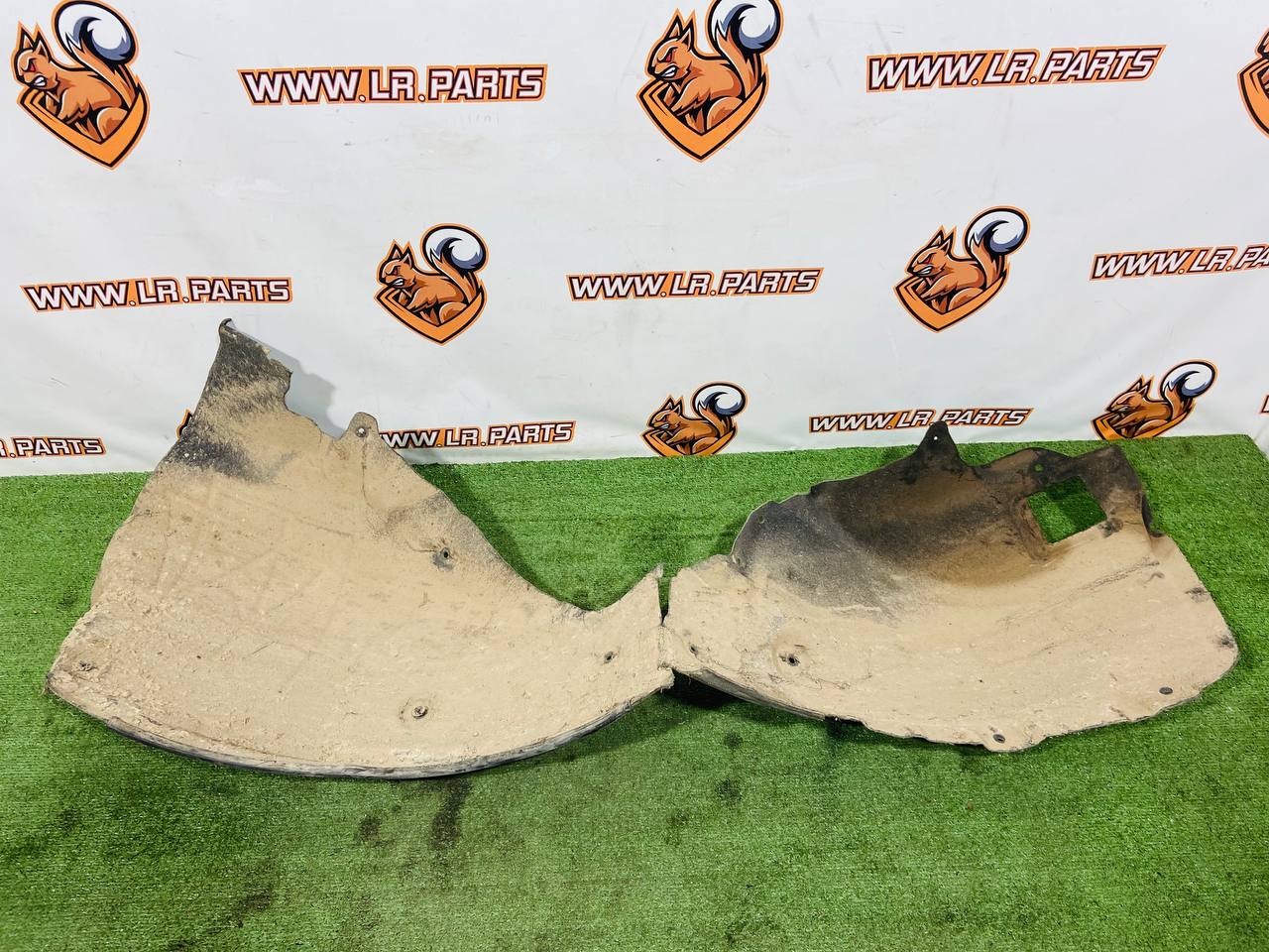 LR190073 Front Left Fender Liner Range Rover Sport L461 (2023-) Used cost € in stock 3 pcs.