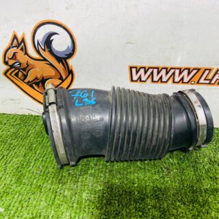 T2H25122 Intake hose of air filter Jaguar F-Pace X761 (2017-) Used cost € in stock 2 pcs.