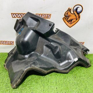 T2H2608 Upper left motor compartment isolator Jaguar F-Pace X761 (2017-) Used cost € in stock 1 pcs.