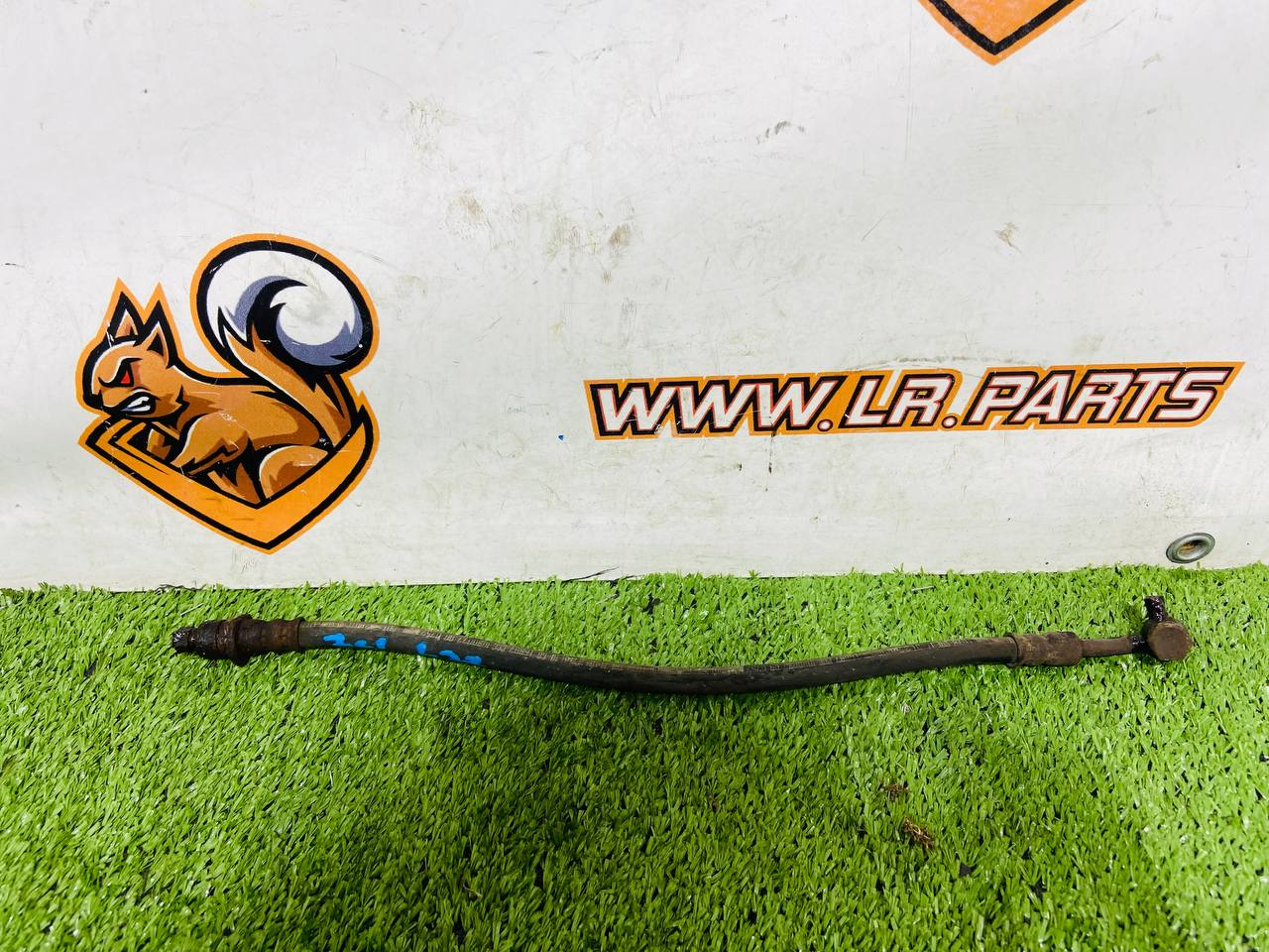 T2H49178 Rear Right Brake Pipe Jaguar F-Pace X761 (2017-) Used cost 20 € in stock 1 pcs.