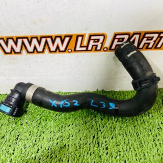 T2R24313 Heater hose Jaguar F-Type X152 (2014-) Used cost € in stock 1 pcs.