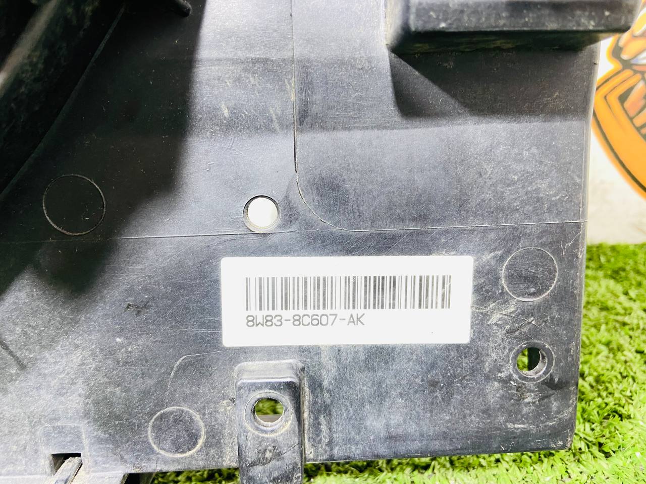 T2R25161 Main radiator fan (cassette) Jaguar F-Type X152 (2014-) Used cost € in stock 1 pcs.