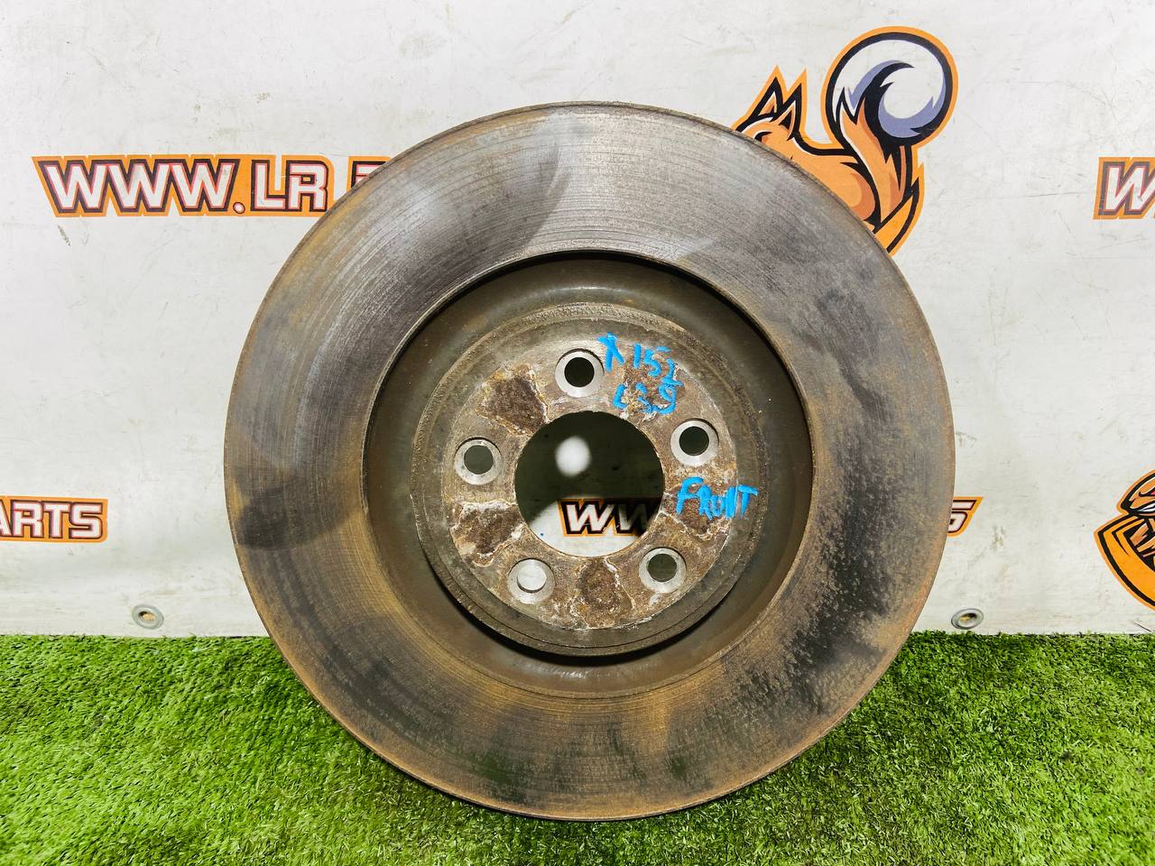T2R5939 Front brake disc 18 355mm Jaguar F-Type X152 (2014-) Used" cost € in stock 1 pcs.