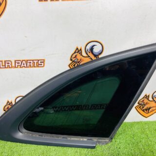 T4A7264 Rear right glass for Jaguar F-Pace X761 (2017-) used cost € in stock 1 pcs.