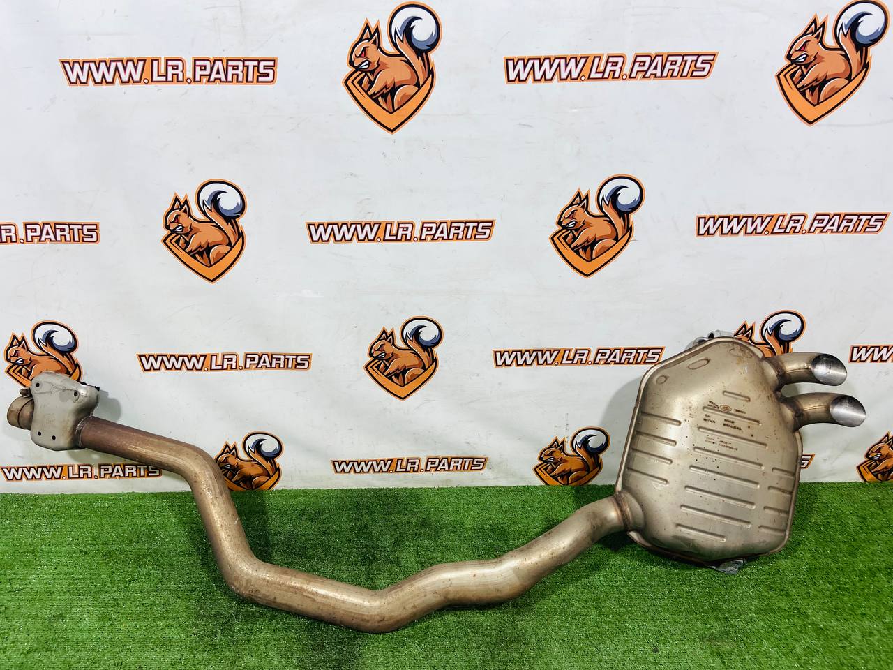126123476 Assembled muffler 3.0 D Range Rover Sport L461 (2023-) Used cost 950 € in stock 3 pcs.