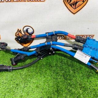 419123986 High voltage cable to the Range Rover Sport L461 (2023-) battery Used cost  € in stock 1 pcs.