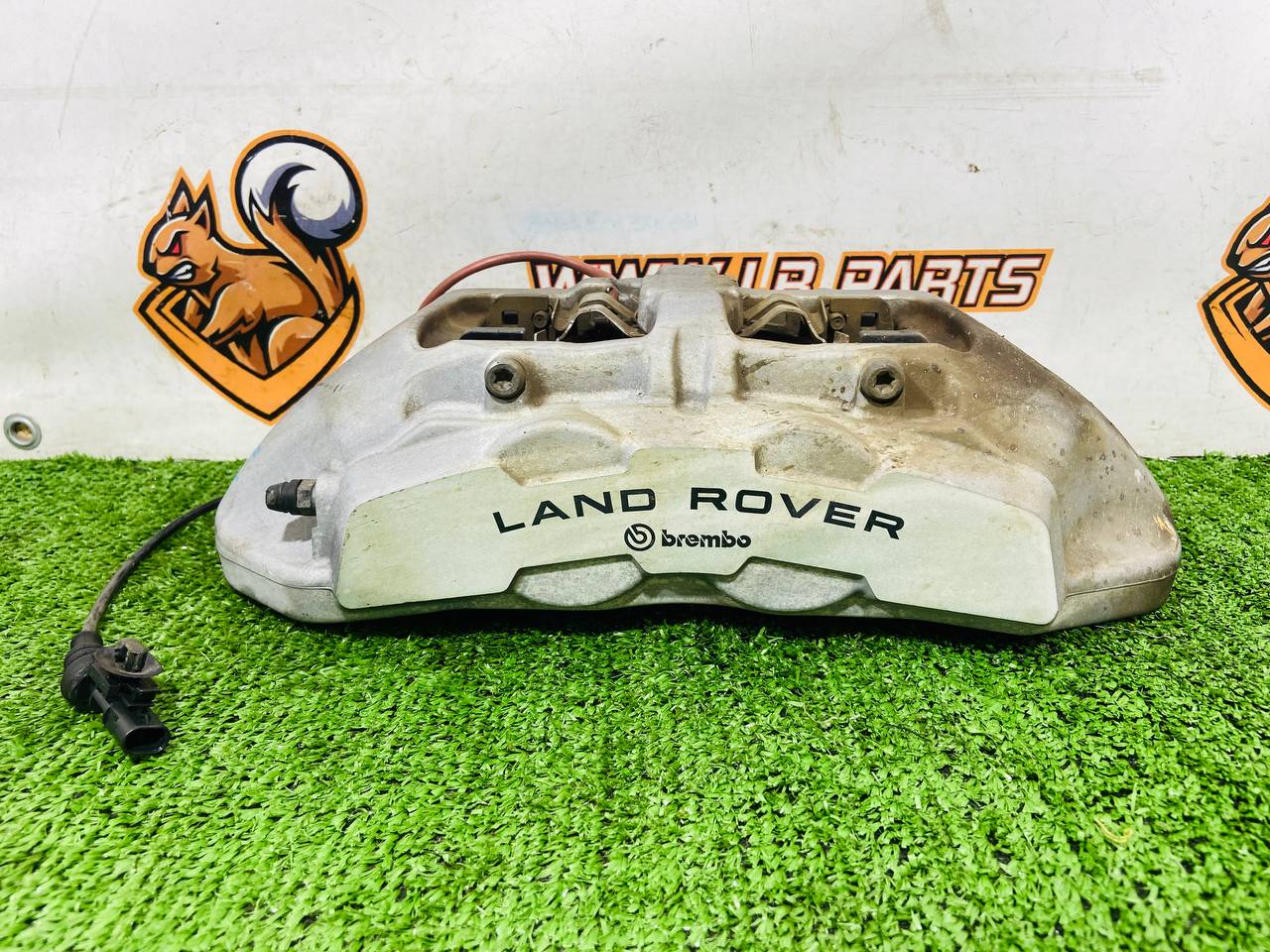 614123552 Front left support Brembo Range Rover Sport L461 (2023-) Used cost € in stock 1 pcs.