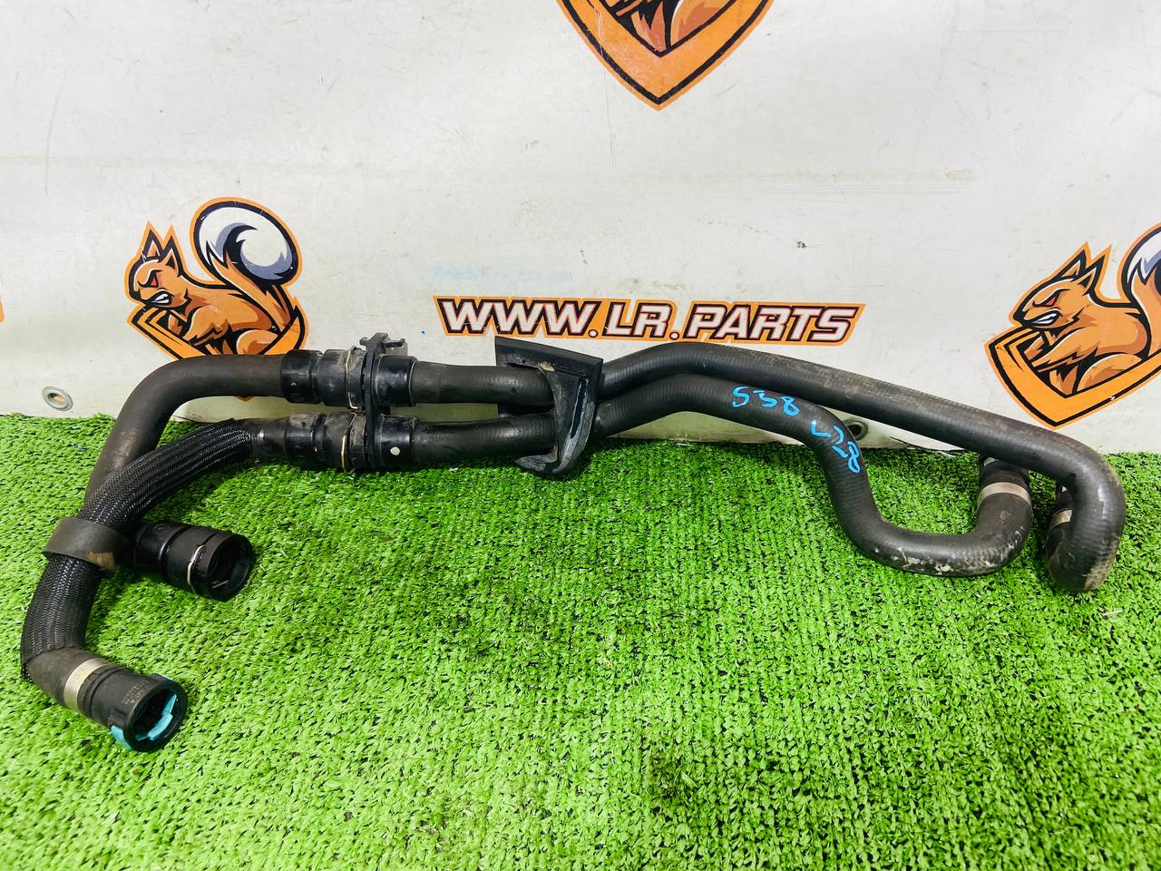 LR019276 Cooling system pipe Land Rover Discovery Sport L550 (2015-) Used cost 15 € in stock 4 pcs.