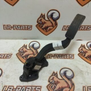 LR062130 Assembled accelerator pedal for Land Rover Discovery 5 L462 (2017-) Used cost 123 € in stock 1 pcs.