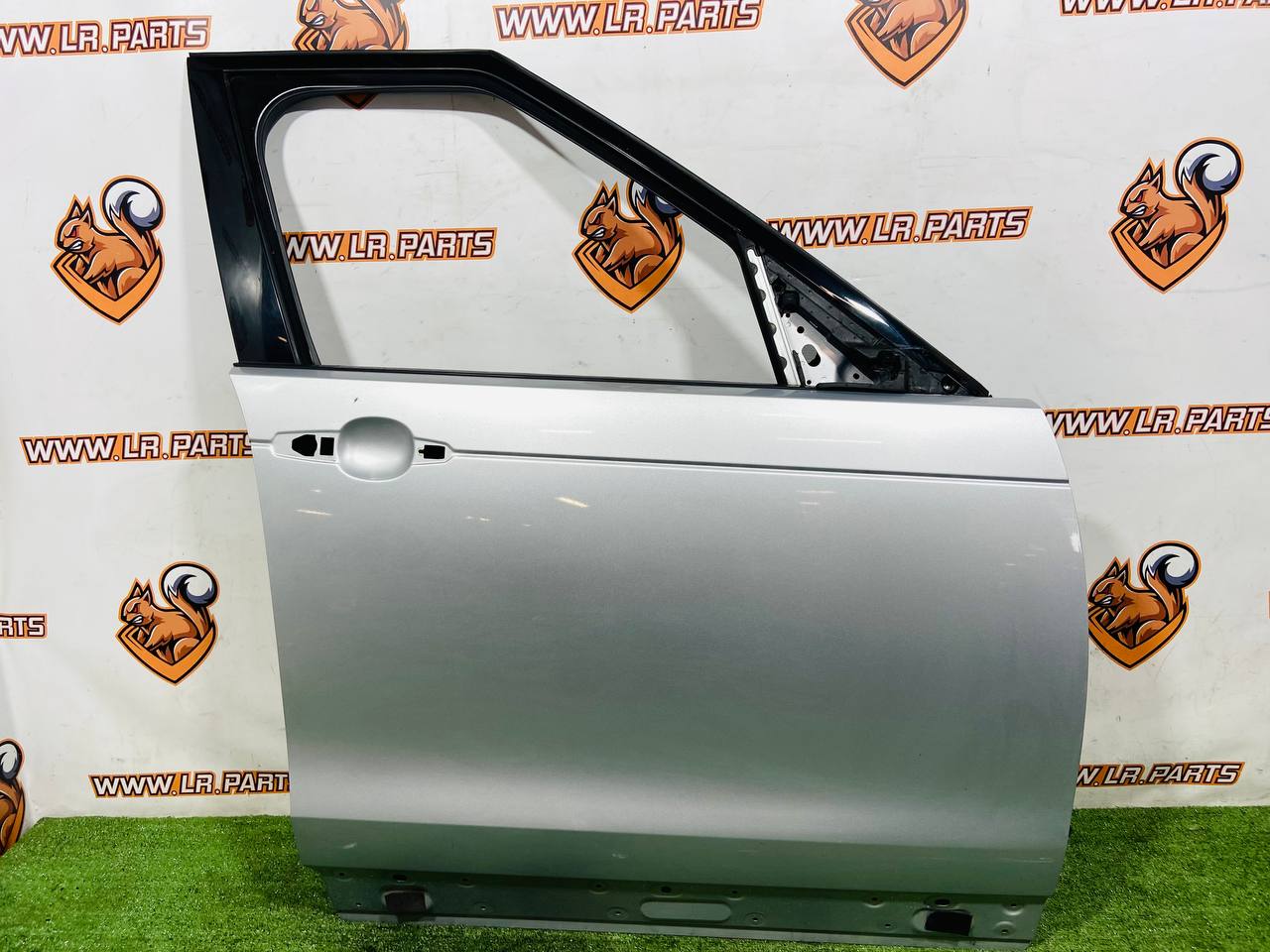 LR080195 Right front door Land Rover Discovery 5 L462 (2017-) Used - Image 29