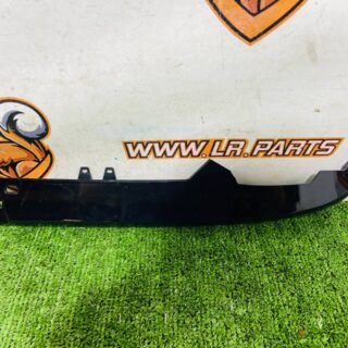 LR081276 Left Ebony Dashboard Trim Molding Land Rover Discovery 5 L462 (2017-) Used cost  € in stock 1 pcs.