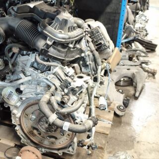 LR094524 Motor (Engine) assembly without attachments 2.0L I4 DSL HIGH DOHC AJ200 Land Rover Discovery Sport L550 (2015-) Used cost 5 500 € in stock 1 pcs.