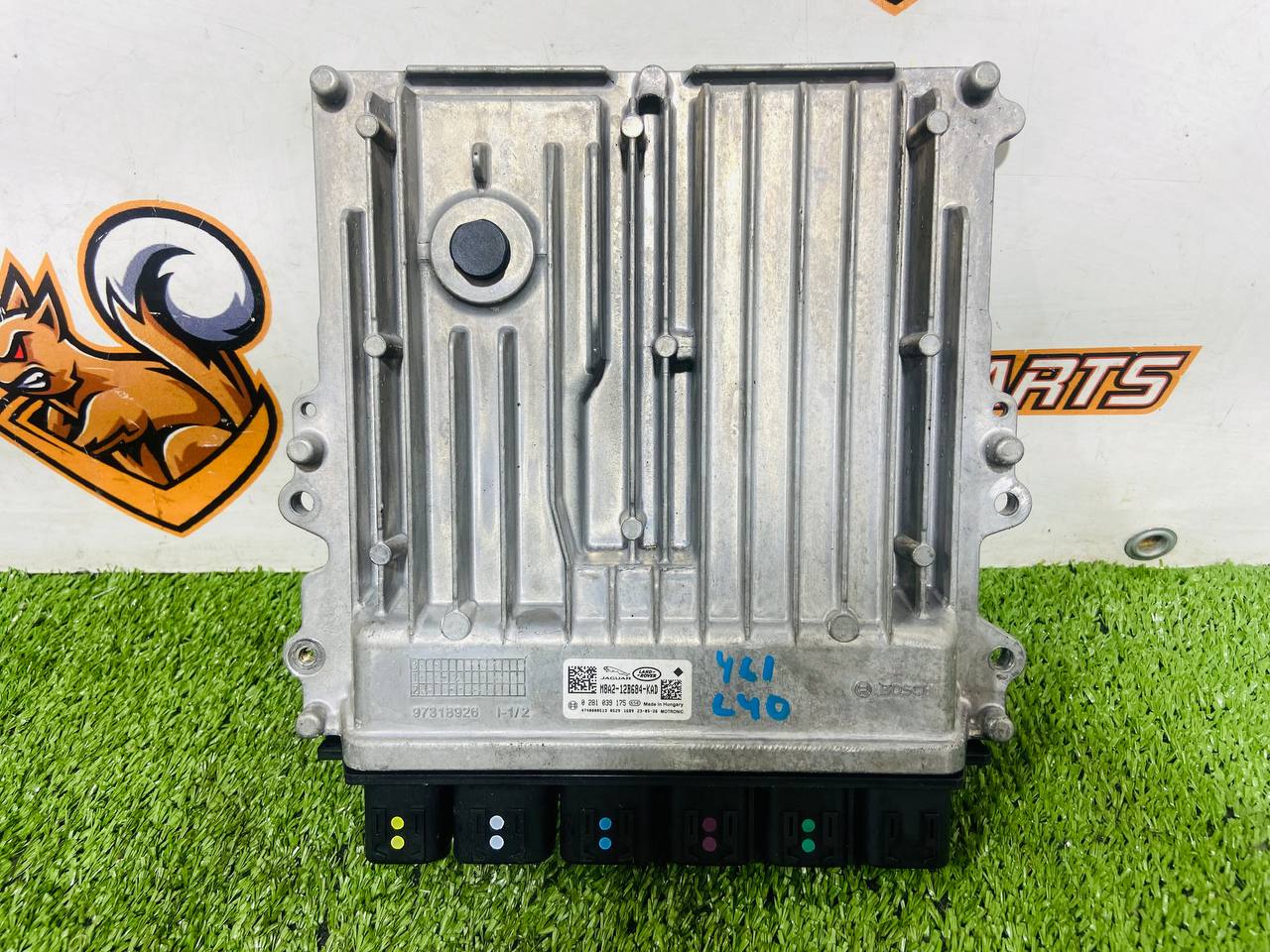 LR141207 Engine control unit L460, Sport L461, New Defender L663, Land Rover Discovery 5 L462 (2017-) Used cost € in stock 4 pcs.