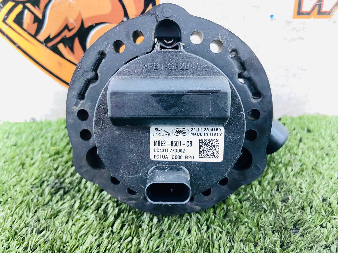 LR151916 Water pump for Range Rover Sport L461 heater (2023-) Used cost 130 € in stock 2 pcs.