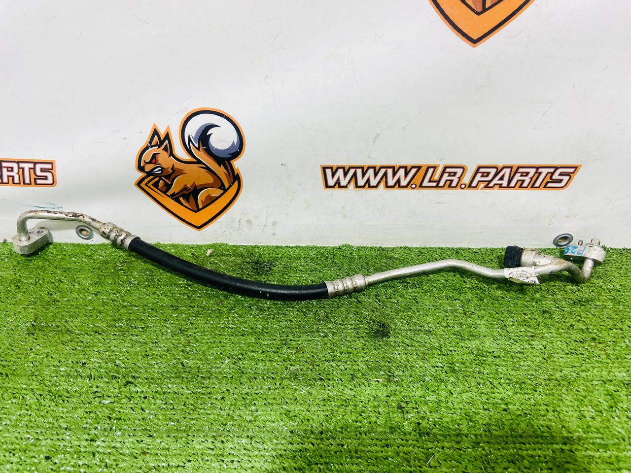 LR153390 Air conditioner compressor pipe for Range Rover Sport L461 (2023-) Used - Image 16