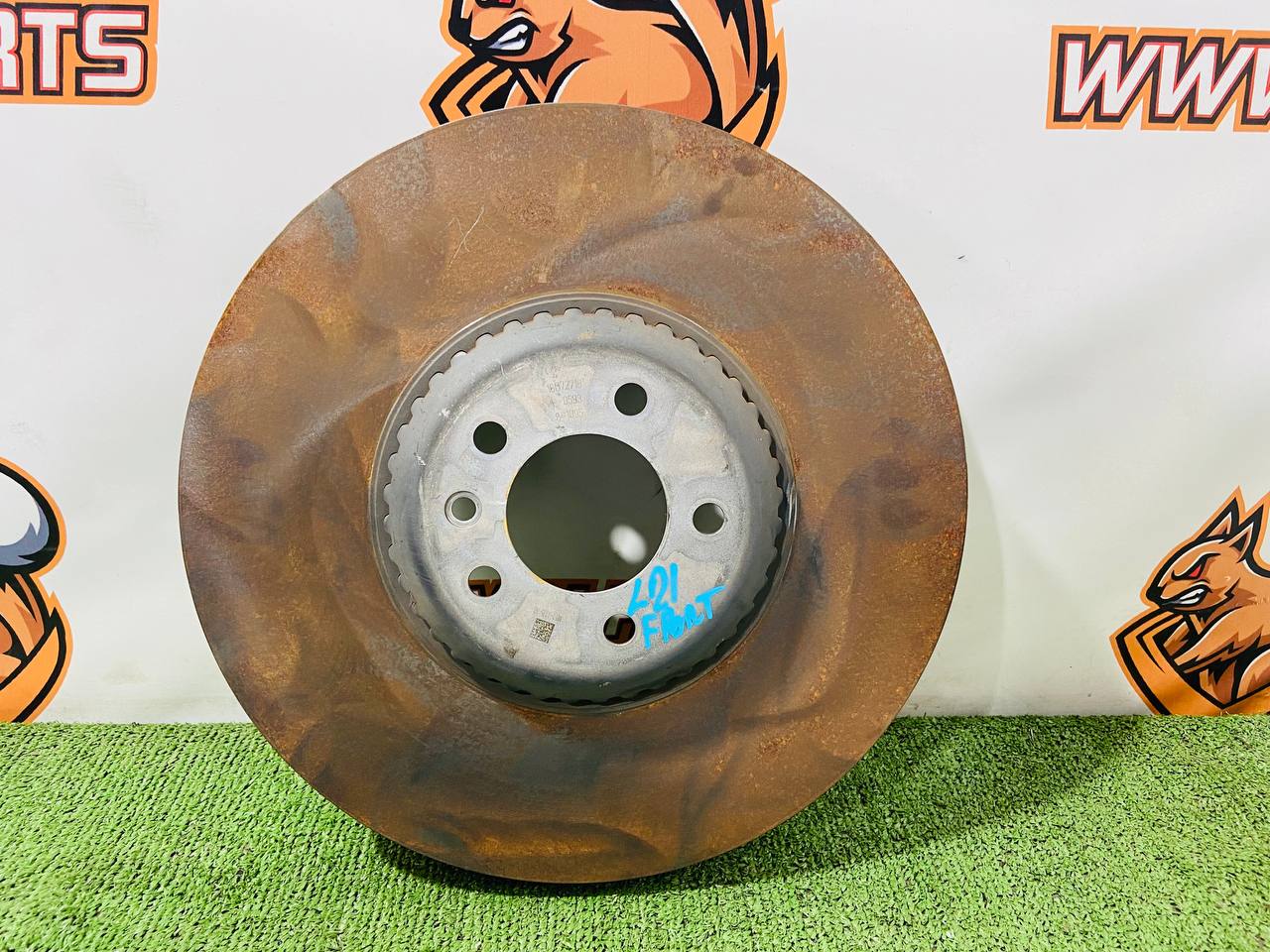 LR153507 Brake disc, front right left (400*44) Range Rover Sport L461 (2023-) Used cost 150 € in stock 5 pcs.