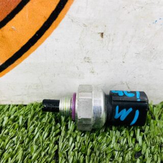 LR165033 Used air conditioning sensor for Range Rover Sport L461 (2023-) cost € in stock 1 pcs.
