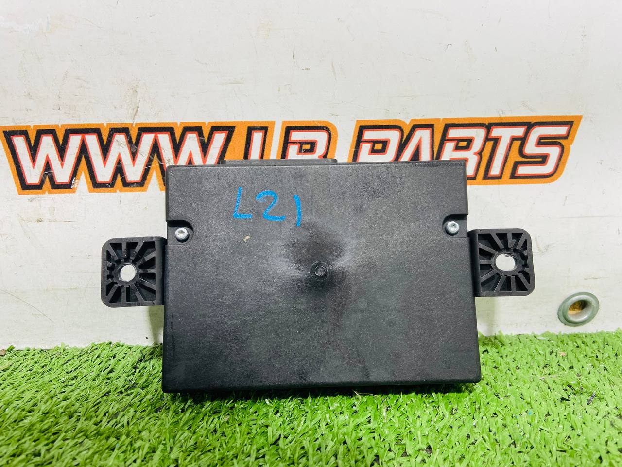 LR170911 Control unit for keyless access Range Rover Sport L461 (2023-) Used - Image 15