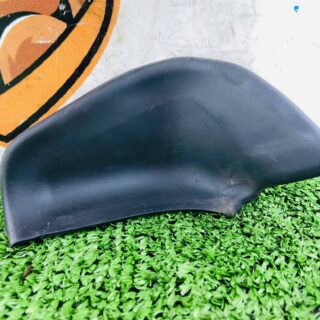 LR179500 Exterior trim for the right rear side window of Range Rover Sport L461 (2023-) Used cost € in stock 1 pcs.
