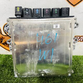 LR180613 Engine control unit Range Rover Sport L461 (2023-) Used cost € in stock 1 pcs.