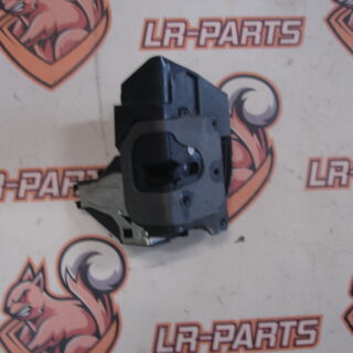 T2H17431 Front right door lock for Jaguar F-Pace X761 (2017-) Used cost 70 € in stock 1 pcs.