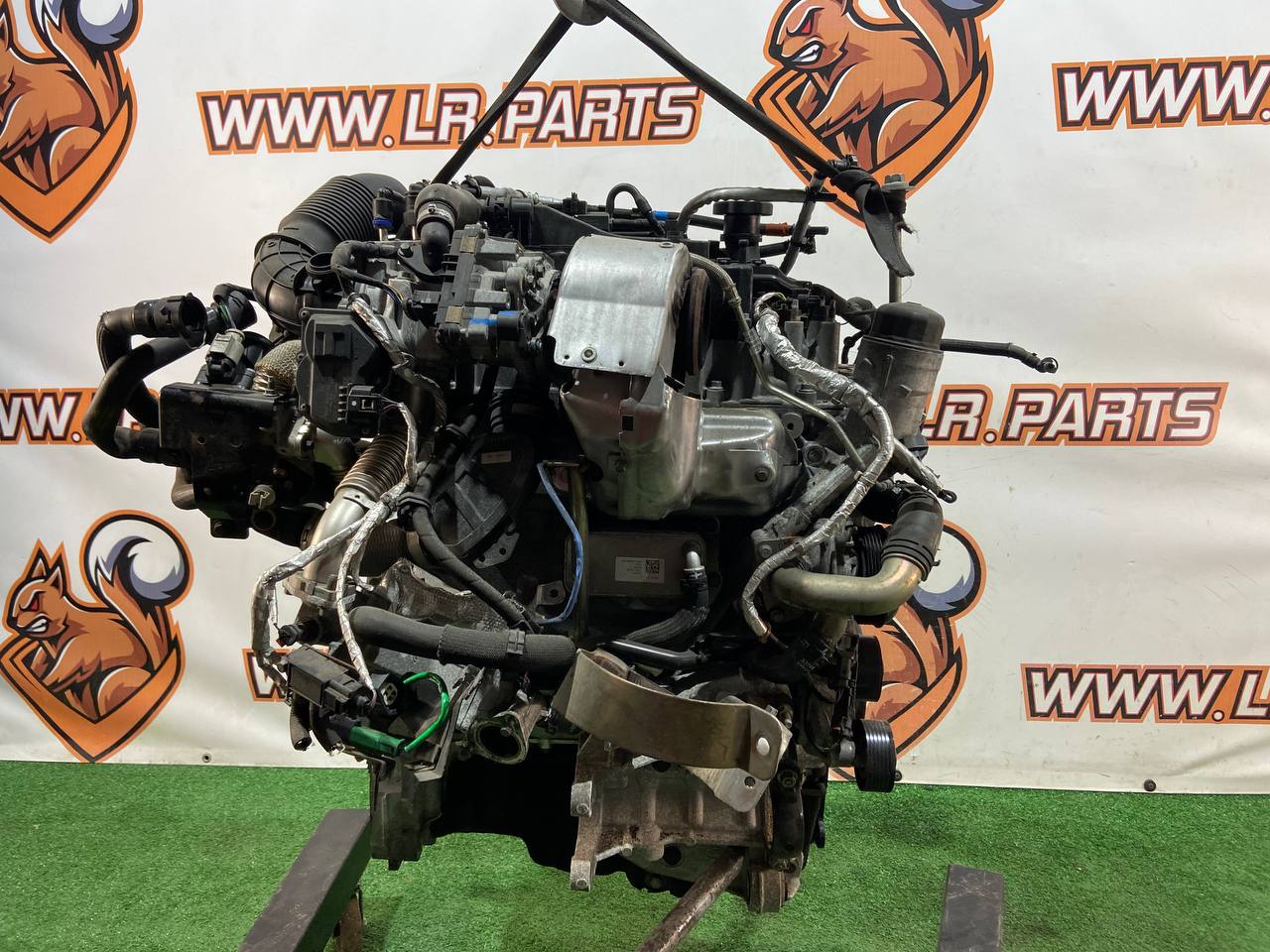 LR118400 Motor (Engine) assembly without attachments assembly 2.0L AJ20D4 Diesel High PTALand Rover Discovery Sport L550 (2015-) Used cost 5 900 € in stock 1 pcs.