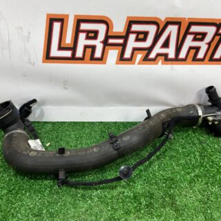 LR091657 Radiator pipe for Range Rover Velar L560 (2018-) Used cost 40 € in stock 1 pcs.
