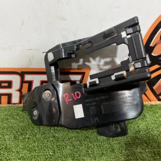 T4K11433 Left blind spot sensor bracket Jaguar I-Pace X590 (2018-) Used cost € in stock 1 pcs.