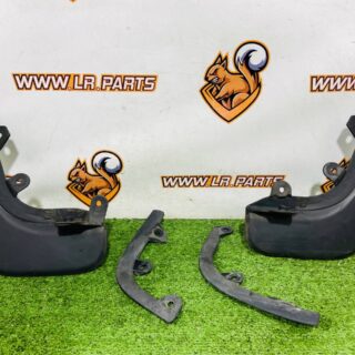 VPLXP0529 Rear mudguard set for Range Rover Sport L461 (2023-) Used cost  € in stock 1 pcs.